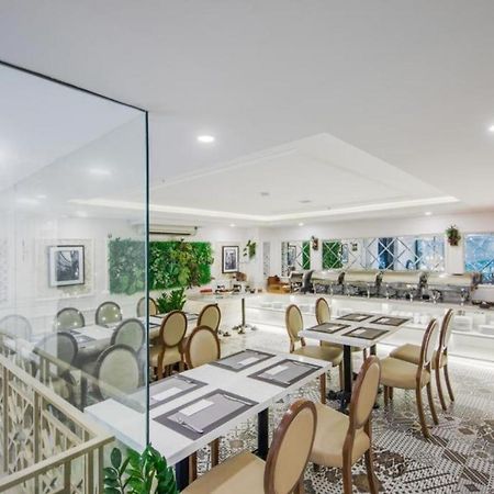 Bella Merry Hotel&Apartment Da Nang Esterno foto