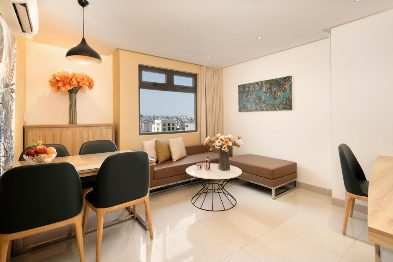Bella Merry Hotel&Apartment Da Nang Esterno foto